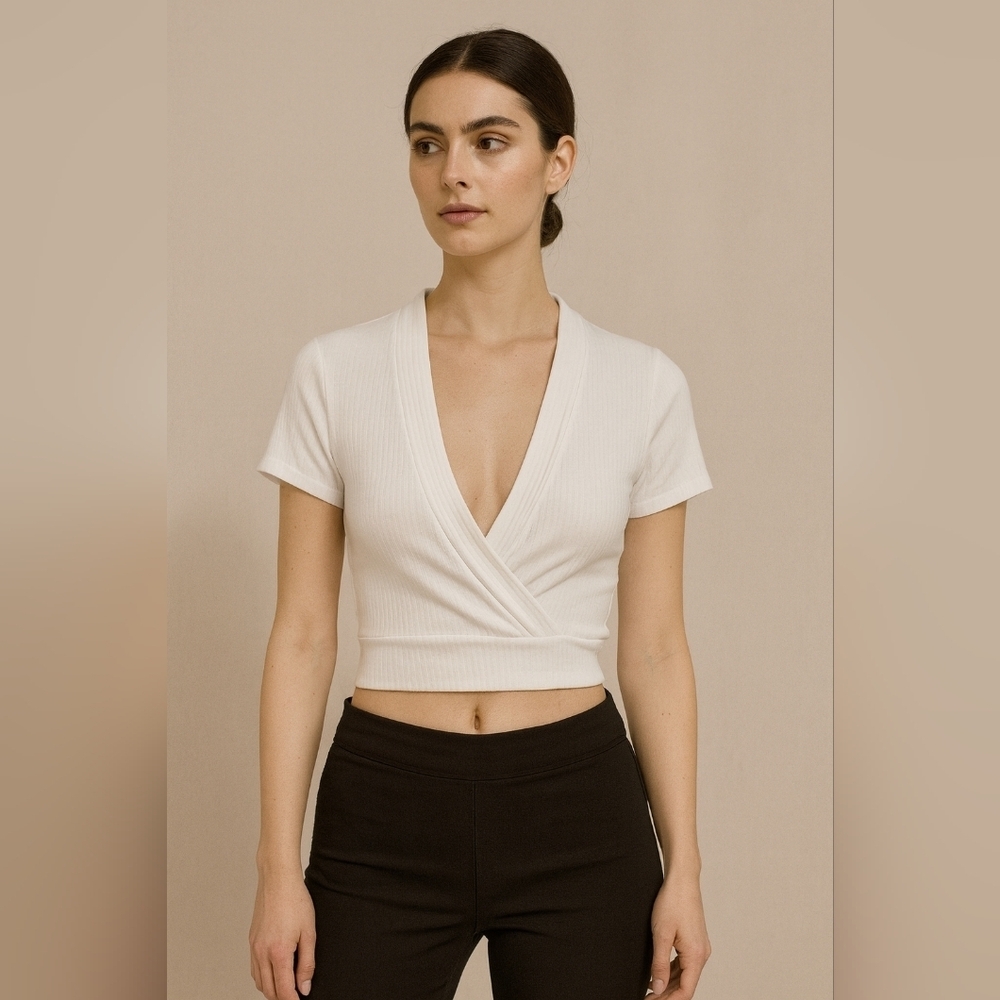 ZARA Trafaluc White Ribbed Wrap Crop Top – Size M